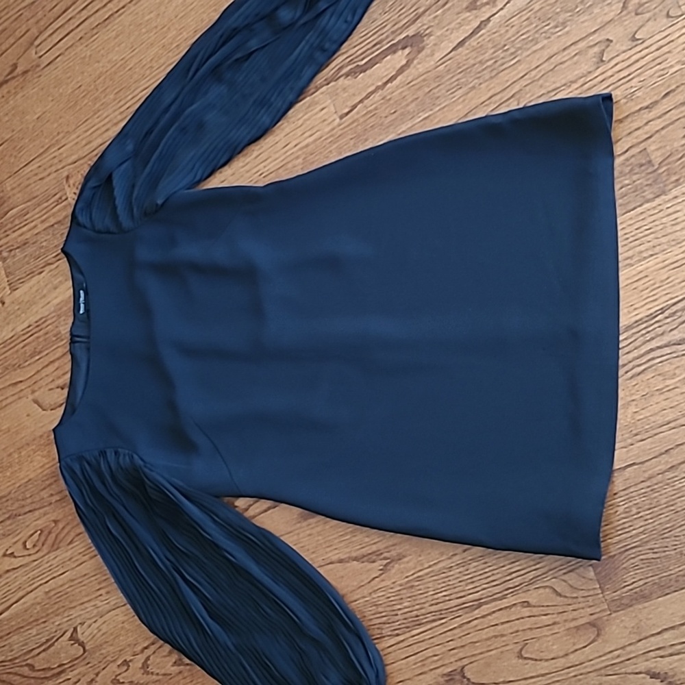 White House/Black Market Classic Black Dress with Long Crepe Sleeves - Size 4 - Picture 4 of 13